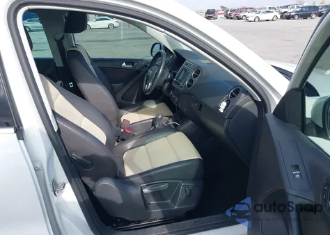 2017 Volkswagen Tiguan 2.0T Wolfsburg Edition from USA, damaged, VIN WVGRV7AX6HK006975